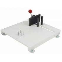 Tagliere Multifunzione Resistente con Morsetto e Punte in Acciaio